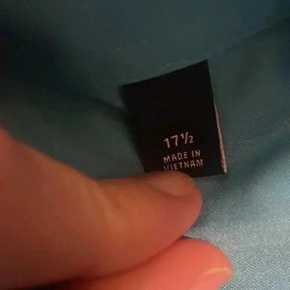 Men’s Izod Button Down Shirt - Picture 4 of 4